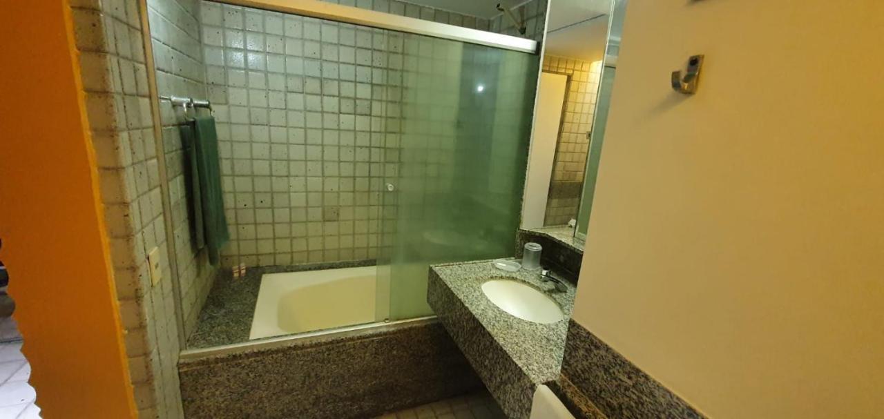Flat Golden Beach Em Piedade Recife Exterior photo